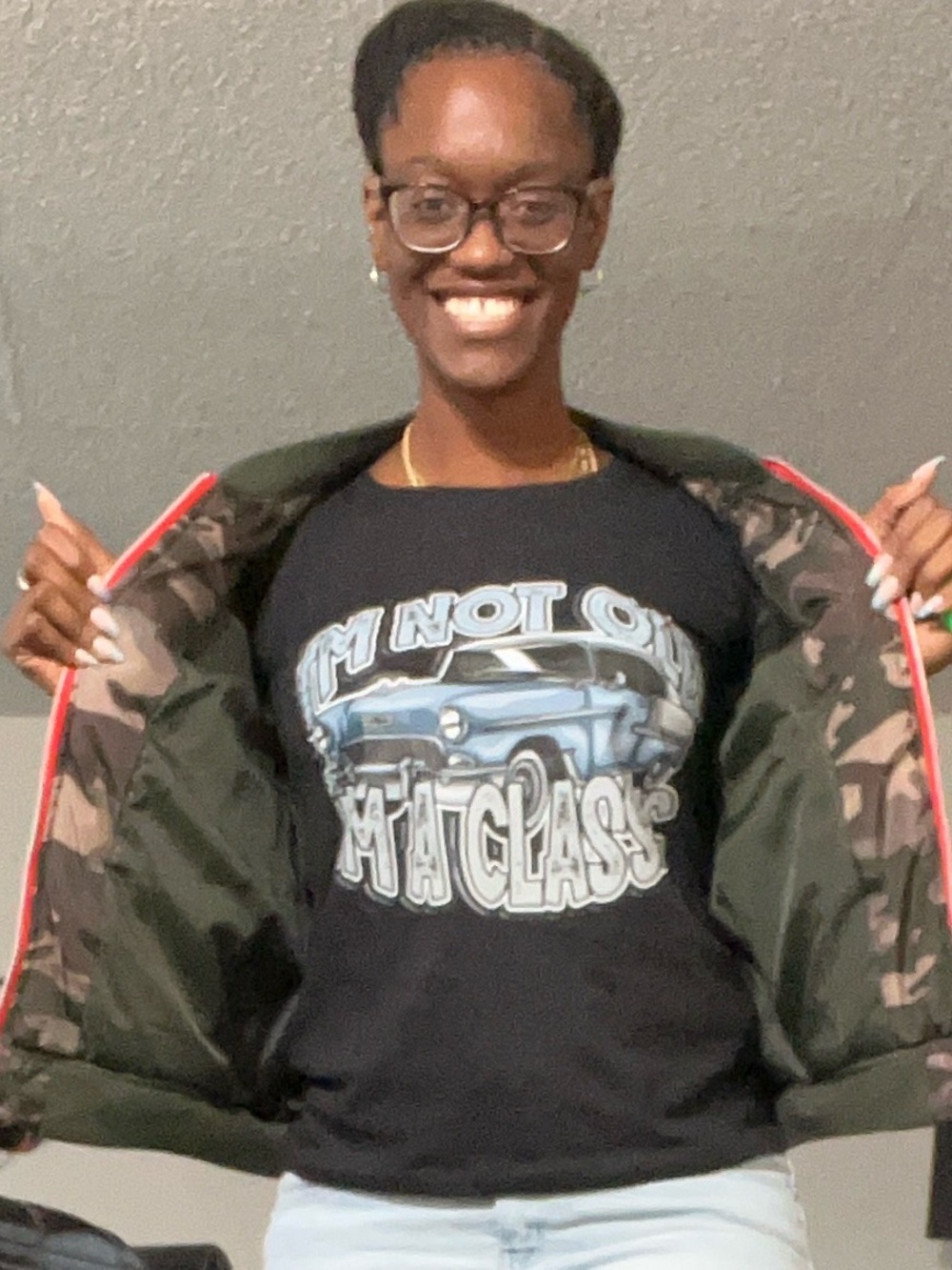 Hanes Black Graphic Tee with Blue Classic Car - Picture 7 of 7
